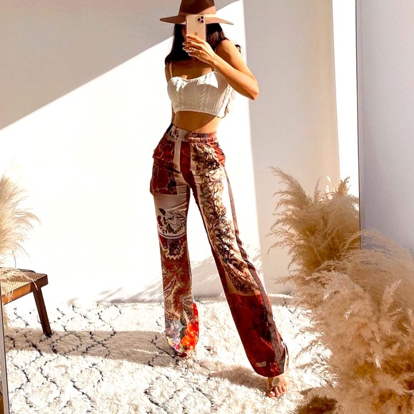 LAST ONE🔥Bloggers Fav| ZARA NWT Patchwork Printed Pants - Picture 16 of 16